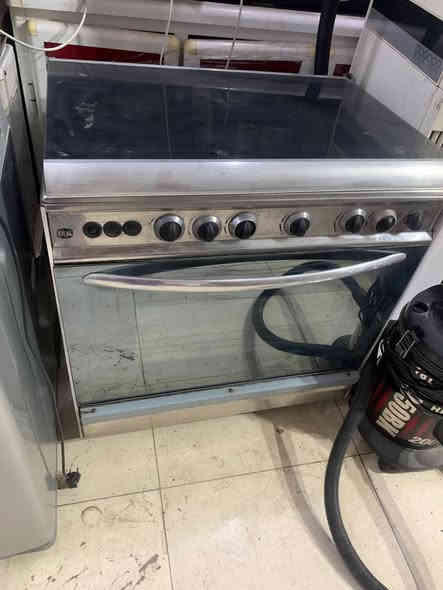 طباخ أستيل ماركة ايديال للبيع سعره ١٦٠ الف 
العنوان /  سرجنار شارع ابو سناء مجاور فندق برج الحياة بالضبط للاستفسار الاتصال 
***********
 واتساب ***********
