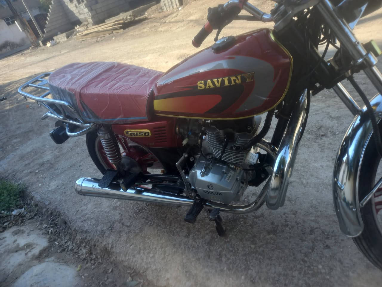 سلام عليكم دراجة موديل ١٠ محدثه ٢٣ رقم وسنوية رقم دولي تحويل ثاني يوم  ماناقصها اي شي دراجة جديدة سلف هندر كهربائيات كله شغالة مكان ديالى التحرير السعر ١٤٠٠ (مليون و٤٠٠) وبيه مجال  او مراوس هم ترهم شعندك دراجة نزل  للتواصل عبر وتساب او اتصال على الرقم ***********
