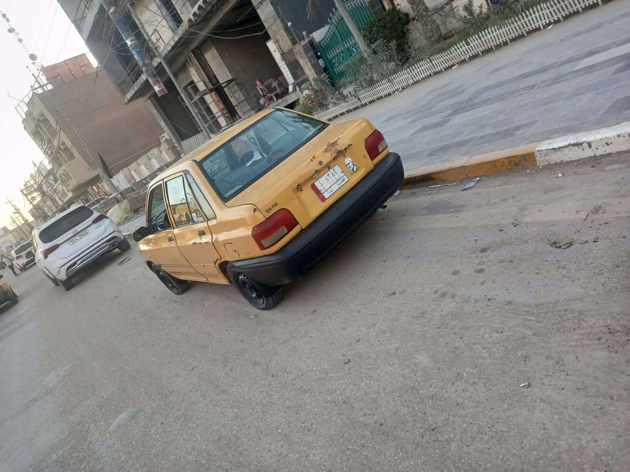 سلام عليكم سايبه مديل 13 مكينه وكير زينات حداديه جديده شواصي نضيفات تخم تاير جديد كهربائياته كله شغاله مكانه ديوانيه ومالكه هم ديوانيه باقي تفاصيل خاص او تصال ***********
