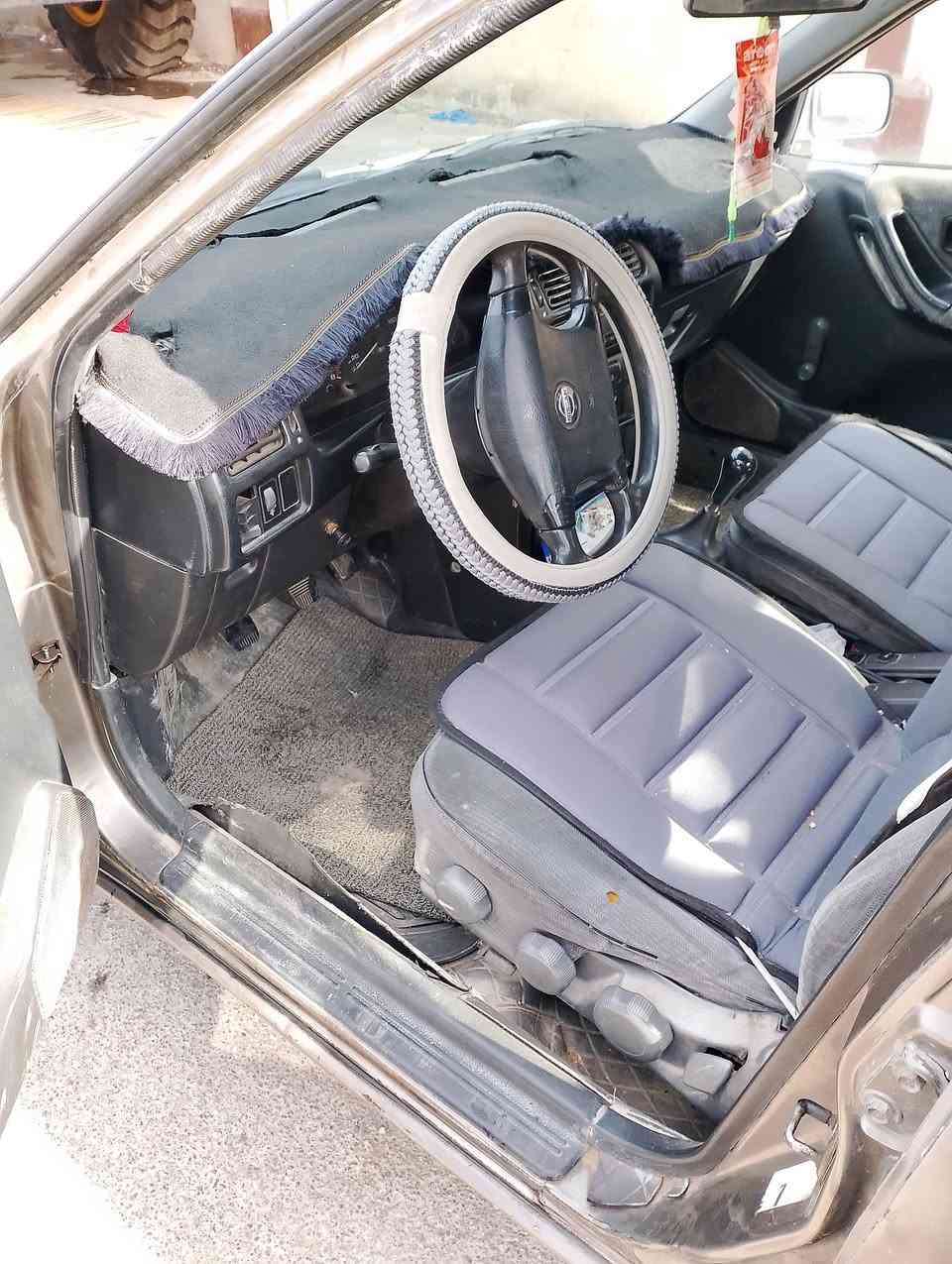 نيسان صني للبيع اومراوس بكاديت كولف كوكو الي عندة خلي يدخل خاص او يتصل من رخصت الادمن موديل 1991محرك 16 محرك بي نفخ سنويه 2030 رقم نينوى مسطرة شرط تحويل صاحبه شرعي يحول  تدفئه شغاله داخلها نضيف زين مابي شي  تايات نضاف مابيهم شي سعر 25 قفل  الشراي يتصل رقم *********** مكان موصل جانب ايسر ؟
