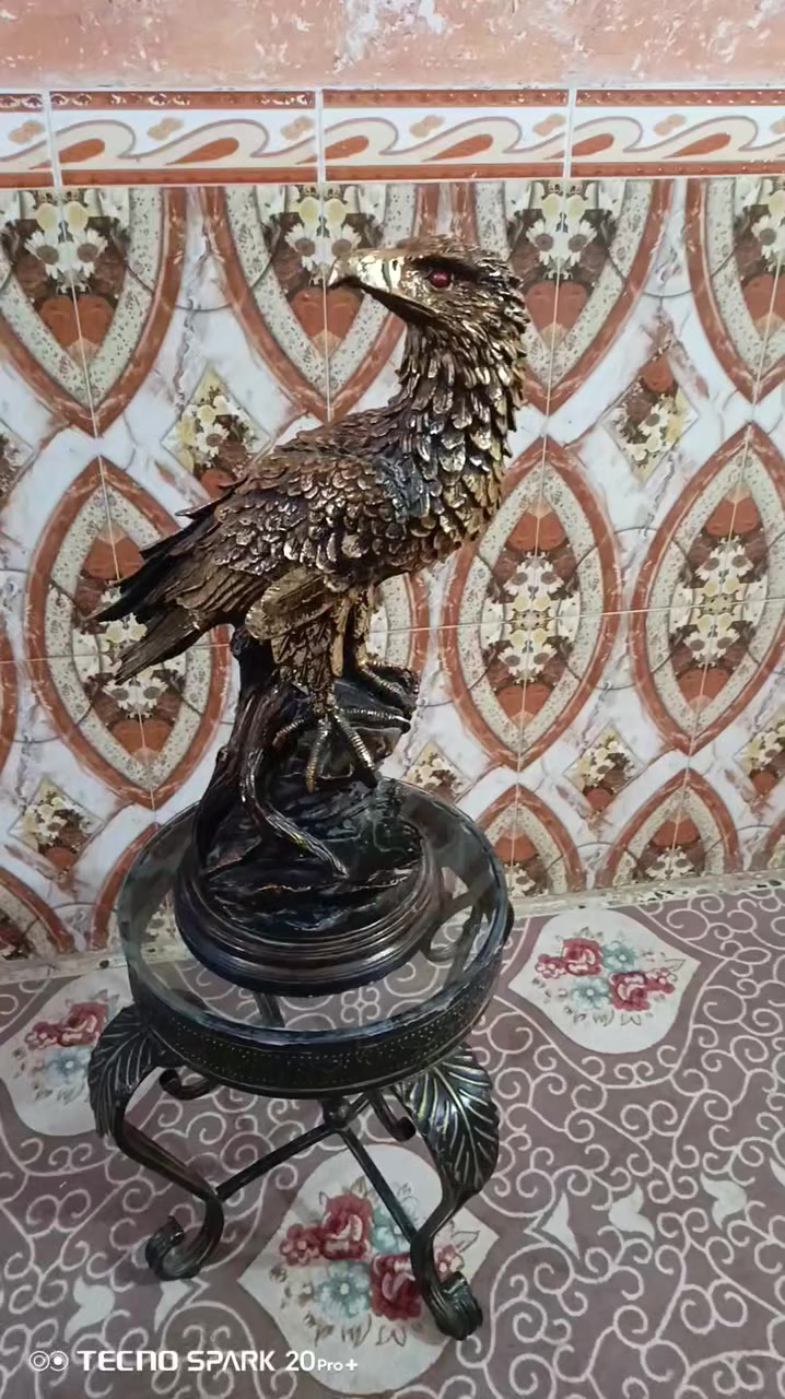 عنتيكه تراث قديم اصلي للبيع
طبله برنج 
ستفسار ***********
