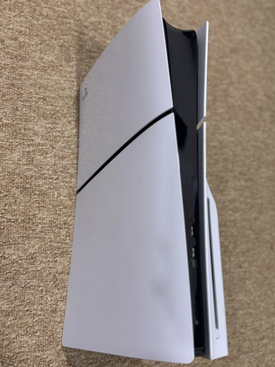 Play station 5 slim 1T
ريجن اوربي 

نظيف جداً استخدام قليل لعدم التفرغ
ملحقات كاملة ( كارتون وكيبلات )

السعر: 660 الف. 

المكان: بغداد/ ابو غريب 
مجمع الزيتون السكني


**إذا كنت صاحب هذا الإعلان وتريد حذفه لأي سبب، رجاءا أرسل رسالة إلى الدعم الفني**