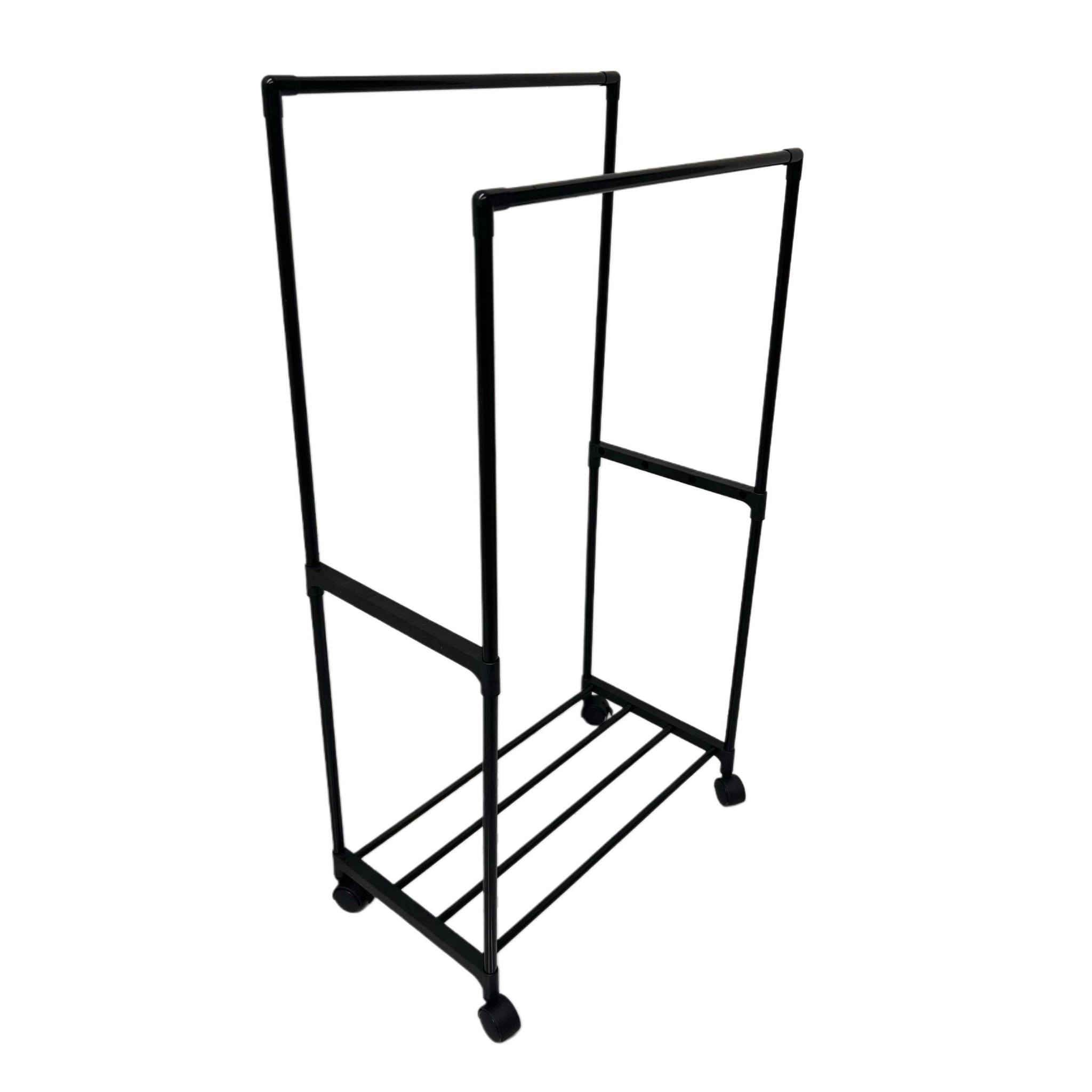 علاقة ملابس وأحذية متحركة مزدوجة بطبقتين – Shoe and Hat Storage Clothes Rack

الموديل: YH9918-1

• علاقة ملابس عملية بتصميم مزدوج مع رف سفلي لتخزين الأحذية والقبعات بطريقة مرتبة وأنيقة.

• تصميم بطبقتين لتعليق عدد أكبر من الملابس في مساحة واحدة.

• رف سفلي مكوّن من 4 أنابيب فولاذية لكل طبقة لتخزين الأحذية أو الأغراض.

• هيكل مصنوع من أنابيب فولاذية قوية (Bold Steel Pipe).

• عجلات سفلية بتصميم متحرك (Pulley Design) لسهولة النقل داخل المنزل.

• مناسبة لغرف النوم، المداخل أو غرف تبديل الملابس.

• الخامة: أنابيب فولاذية
• عدد الأنابيب في الرف السفلي: 4 أنابيب لكل طبقة
• مزودة بعجلات سفلية للحركة
•الابعاد: 103*55*29 سم بغداد, العراق


**إذا كنت صاحب هذا الإعلان وتريد حذفه لأي سبب، رجاءا أرسل رسالة إلى الدعم الفني**