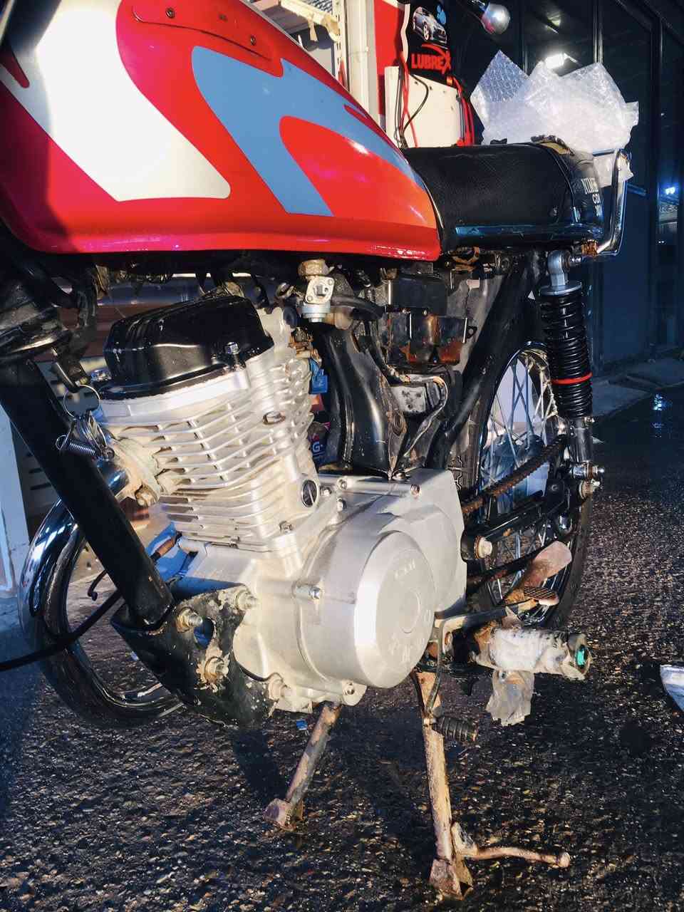 السلام عليكم دراجة اربعه كير للبيع تعمير موديل 2024والمكينه 2017 دراجه كلك مكينتها نظيفه مكفوله من كلشي مكاني كربلاء طوريج السعر 350بيها مجال للشراي 
***********
