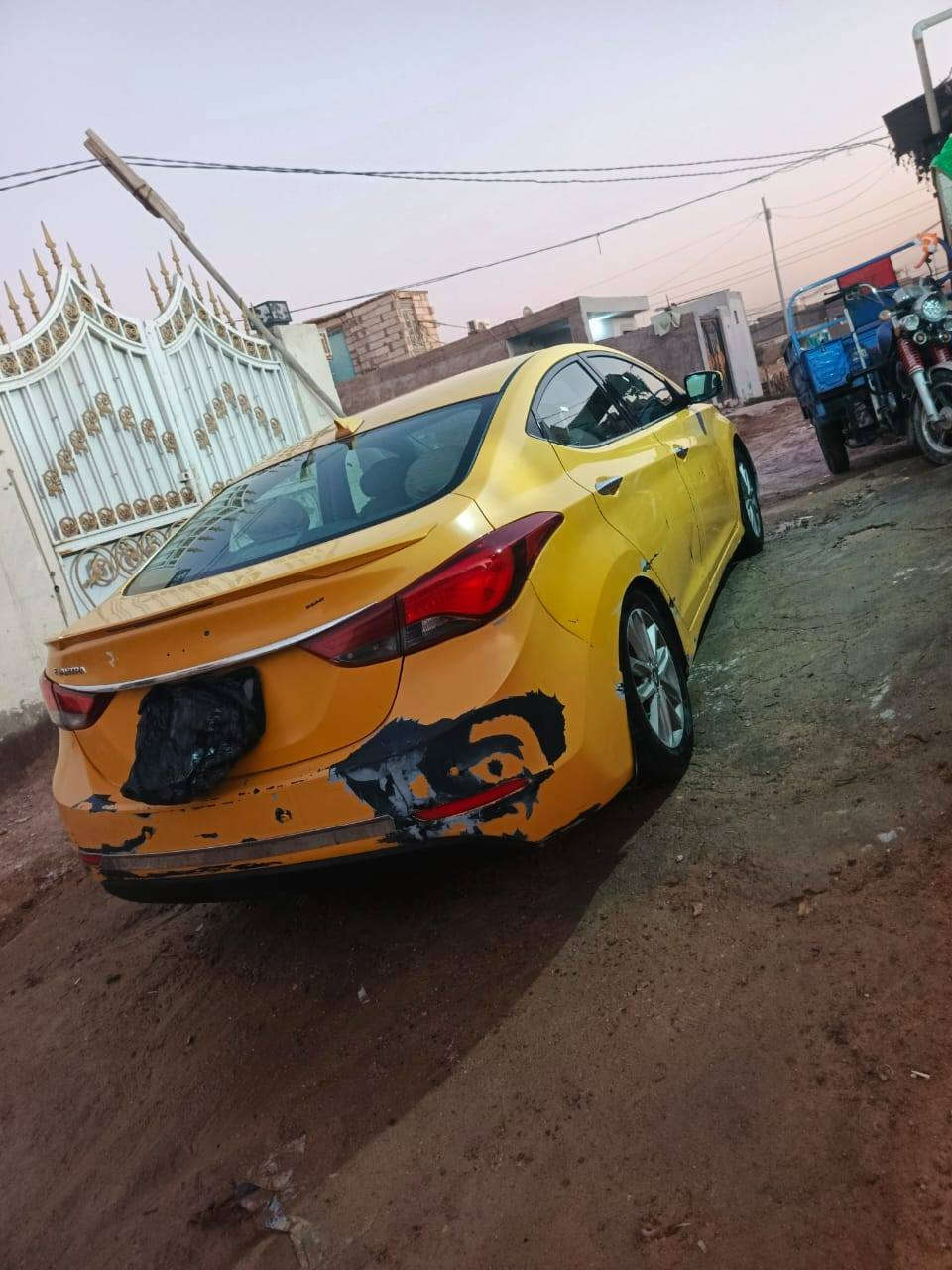 سلام عليكم سياره اللنتره وارد امريكي  مديل 2016 بيهه حادث بنيد السعر خاص اتصل على  ***********
