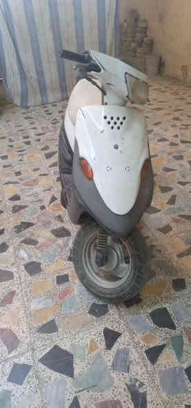 يوماها ٩ زروف أوراق  شغاله كامله ماعوزها أي شي سلف هندر كهربائيات السعر ٣٢٥   / ***********
