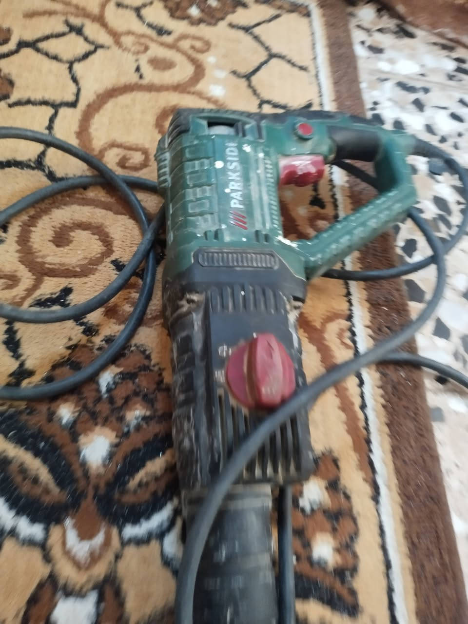 درين للبيع سعر 40 رقم واتس اب ***********
