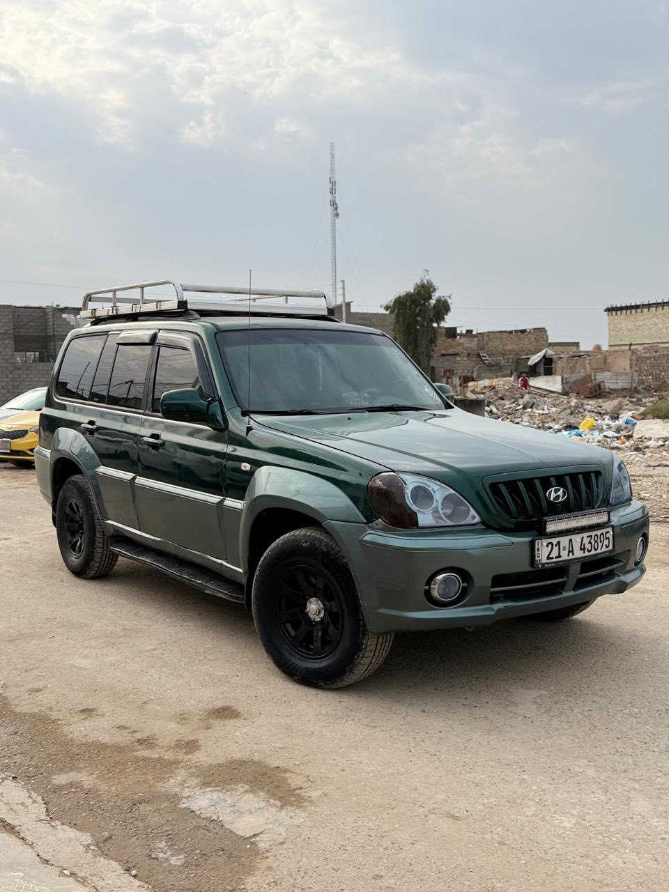 السلام وعليكم هونداي تريكان 2003 كير ومحرك مكفولات حداديه خير من الله تخم تاير جديد السياره رقم جديد سليمانيه.شرط التحويل السعر ٦٣ وبيهه مجال مكاني بغداد الشرطه الخامسه الرقم ***********
