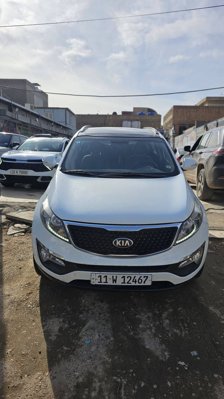 كيا سبورتج ٢٠١٥ خليجي
 رقم بغداد باسمي تحويل ثاني يوم وحتى الهزة جديدة
 مكفوله من الصبغ والحادث
 وصور السونار مرفقة بلمنشورر

ماشية ٦٠ الف كيلو

فول مواصفات
 بانورما بصمة فول تحكم ستيرن مري شفط اشاير ب مري  كشنات كهرباء وباقي المواصفات معروفه
السعررر ١٧٢٠٠ الف وبيهه مجال حك الجية
مكاني الكاظميه
***********
