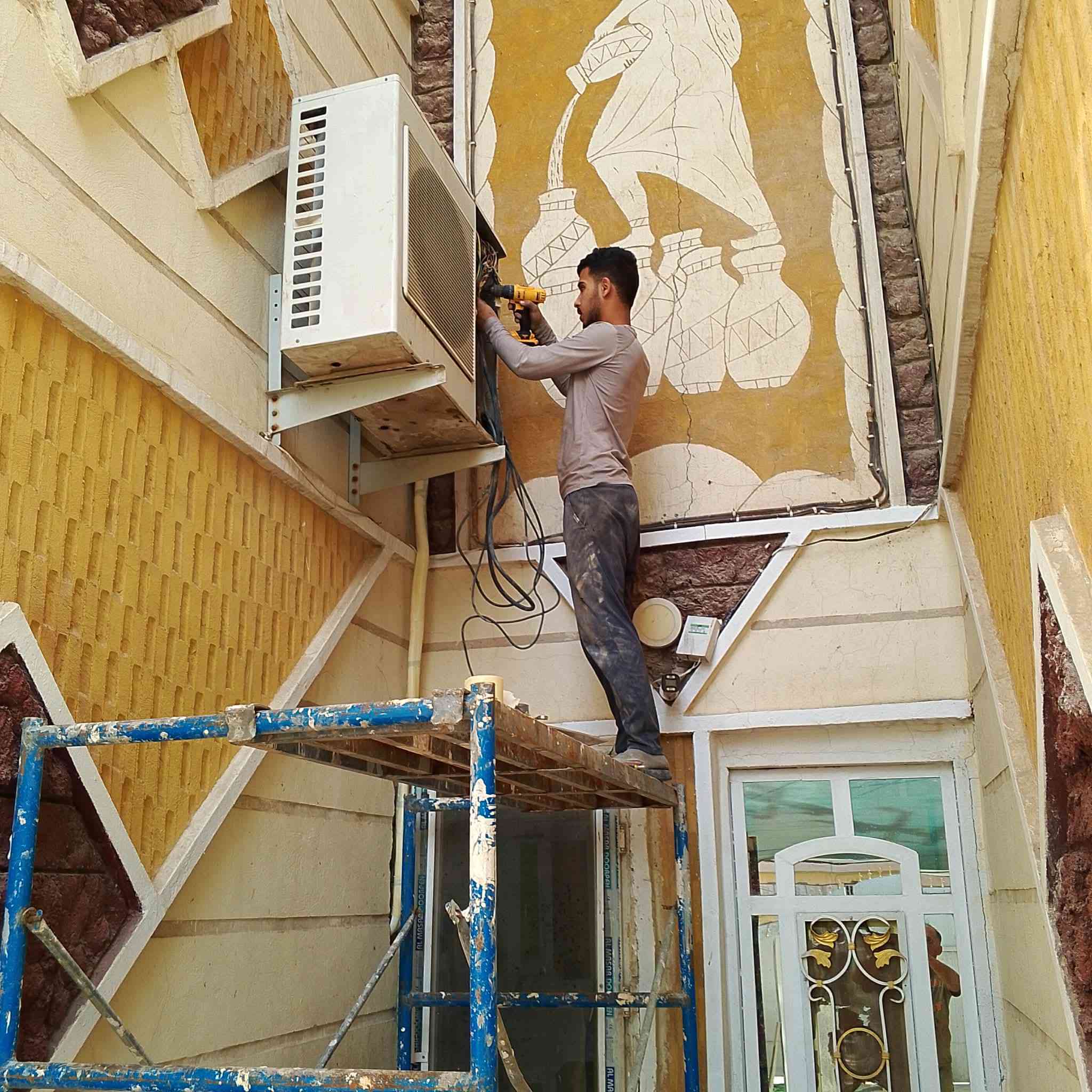 بسم الله الرحمن الرحيم ❤️
تم بحمد الله تنصيب وصيانه وغسل سبالت وبجوده عاليه وضمان حقيقي في العمل وبكادر ممتاز جدا مستعدوا ((( لتنصيب و صيانه و غسل و ادامه عامه ))) وضمان حقيقي في العمل ((((( الاستفسار ***********)))) 📞📞📞
