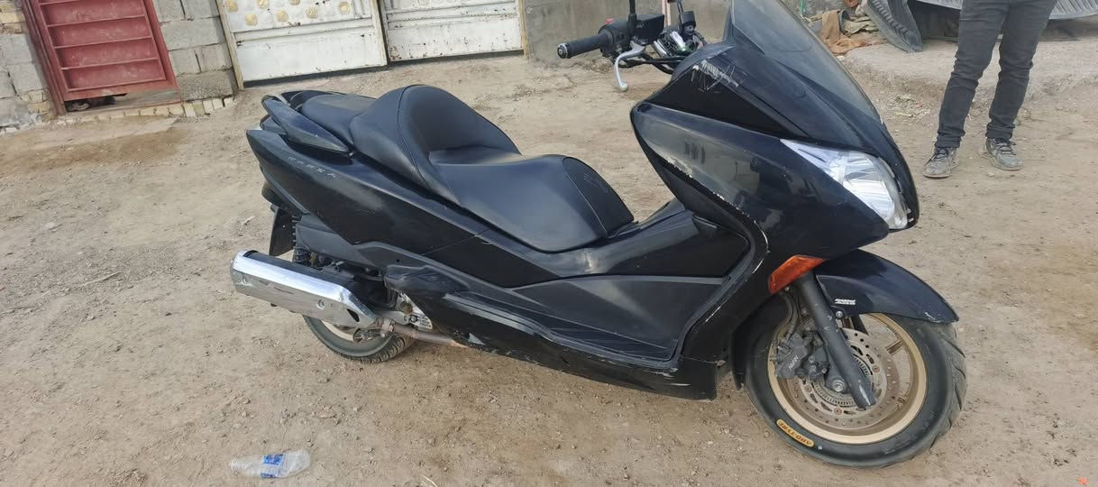 للبيع فورزة 0 10 s7 دراجة مكفولة كفالة رقم الهاتف ***********  السعر مليونين كوت الاحرار
