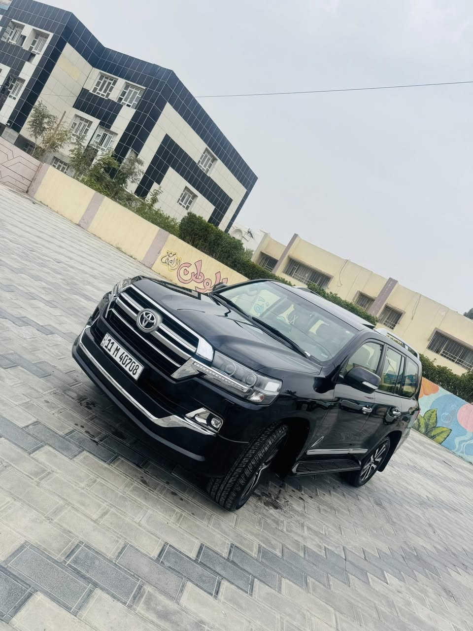 السلام عليكم ورحمته الله وبركاته 
لاندكروز GXR SAS  السيارة جديدة  ماشاء الله بمعنى الكلمة
موديل 2019 
رقم بغداد الجديد 
ماشية 93 
محرك 6 سلندر 
السعر 510$
***********
