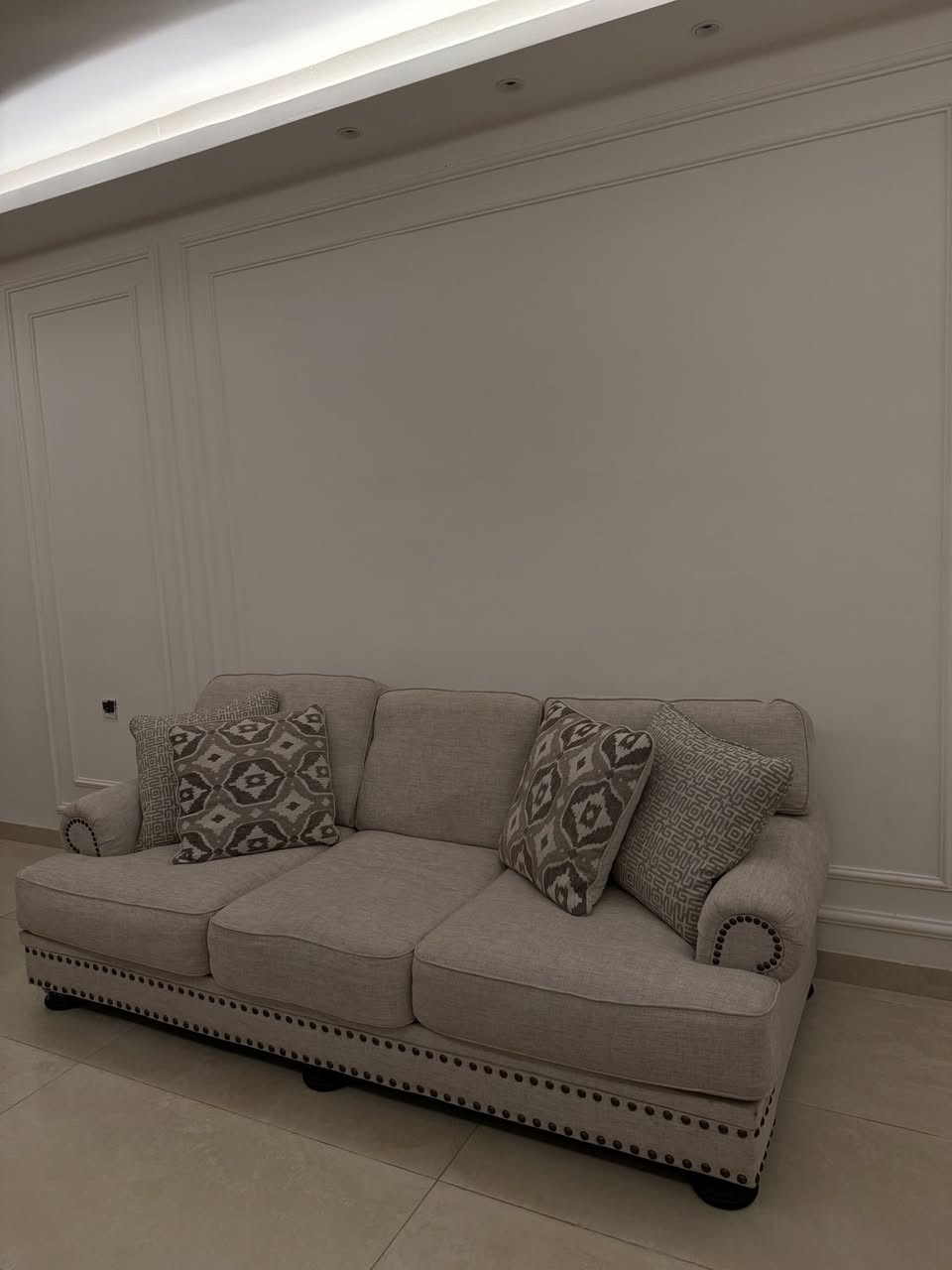 للبيع


**إذا كنت صاحب هذا الإعلان وتريد حذفه لأي سبب، رجاءا أرسل رسالة إلى الدعم الفني**