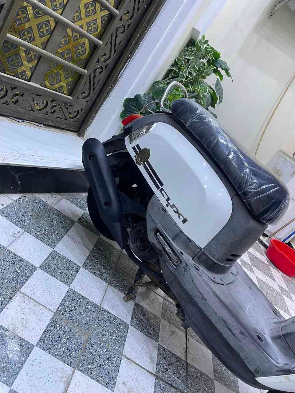 ماكس بوليسي ياباني كله مختمه بلاديه مكينه مامفتوحه شرط بلاد49 اي نقص مابيه سلف هندر شاير كلوبات زنون مكينه ناعمه خرسه لا صوت بيه لا نضوح دهن ناشفه دراجه تجي وشوف بعينك السعر 850 البصره التنومه الكوات الرقم ***********
