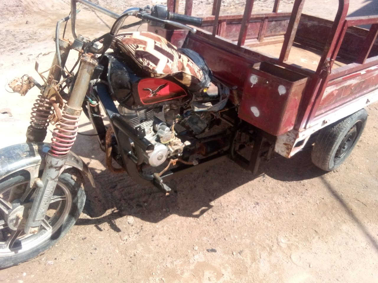 ستوته البيع رقم وسنويه موديل 2015/كربلائيه مكينه تلاثه وعشرين مكان كرمت علي سعر 1450/***********
