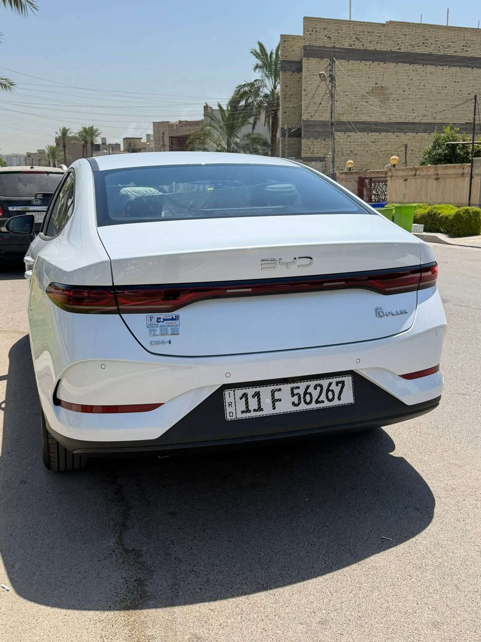 السلام عليكم
للبيع byd گن بلاس 2025 

سياره جديده بحالت زيرو شاحنتهه بعدهه ما مستخدما 

ماشيه 2 ألف قابل لل زيادة 

كفاله عامه  رقم بغداد بسمي تحويل مباشر  داخل زيتوني 
بمواصفات كن بلاص معروفه 
السعر شراي يتصل 
مكاني بغداد السيدية  
 رقم الهاتف :***********
