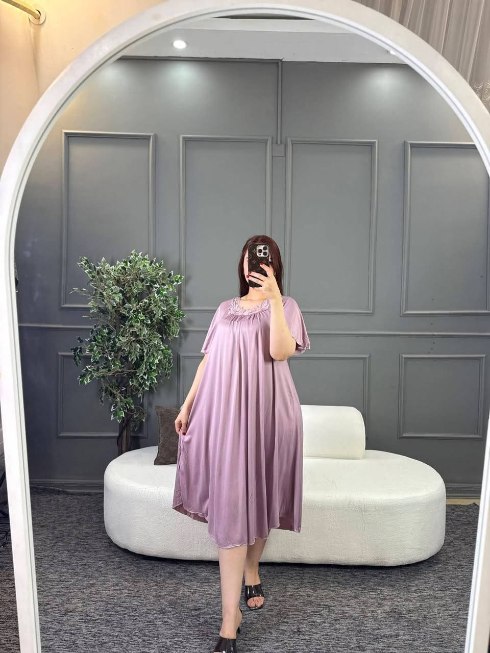 يالله اللهم صل على محمد وال محمد بضاعة منوعة من بيج الاناقة والخامة التوب والاسعار المناسبة بيج حجابات ايليا 
متواجدة يومياً توصيل يومياً داخل بسمايا #الف للحجز Lara Lolo


**إذا كنت صاحب هذا الإعلان وتريد حذفه لأي سبب، رجاءا أرسل رسالة إلى الدعم الفني**