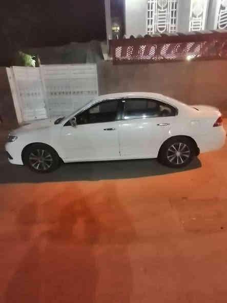 أوبتما خليجي متجايه ٤ حساسات مكينه حجم ٢٠٠٠ السعر ٧٥ وبيه مجال  ***********
