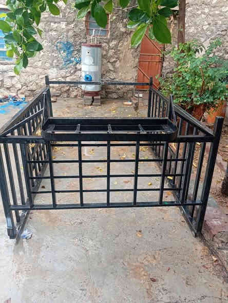 للبيع ١٥٠ قفل رقم الهاتف ***********. *********** مكاني كركوك
