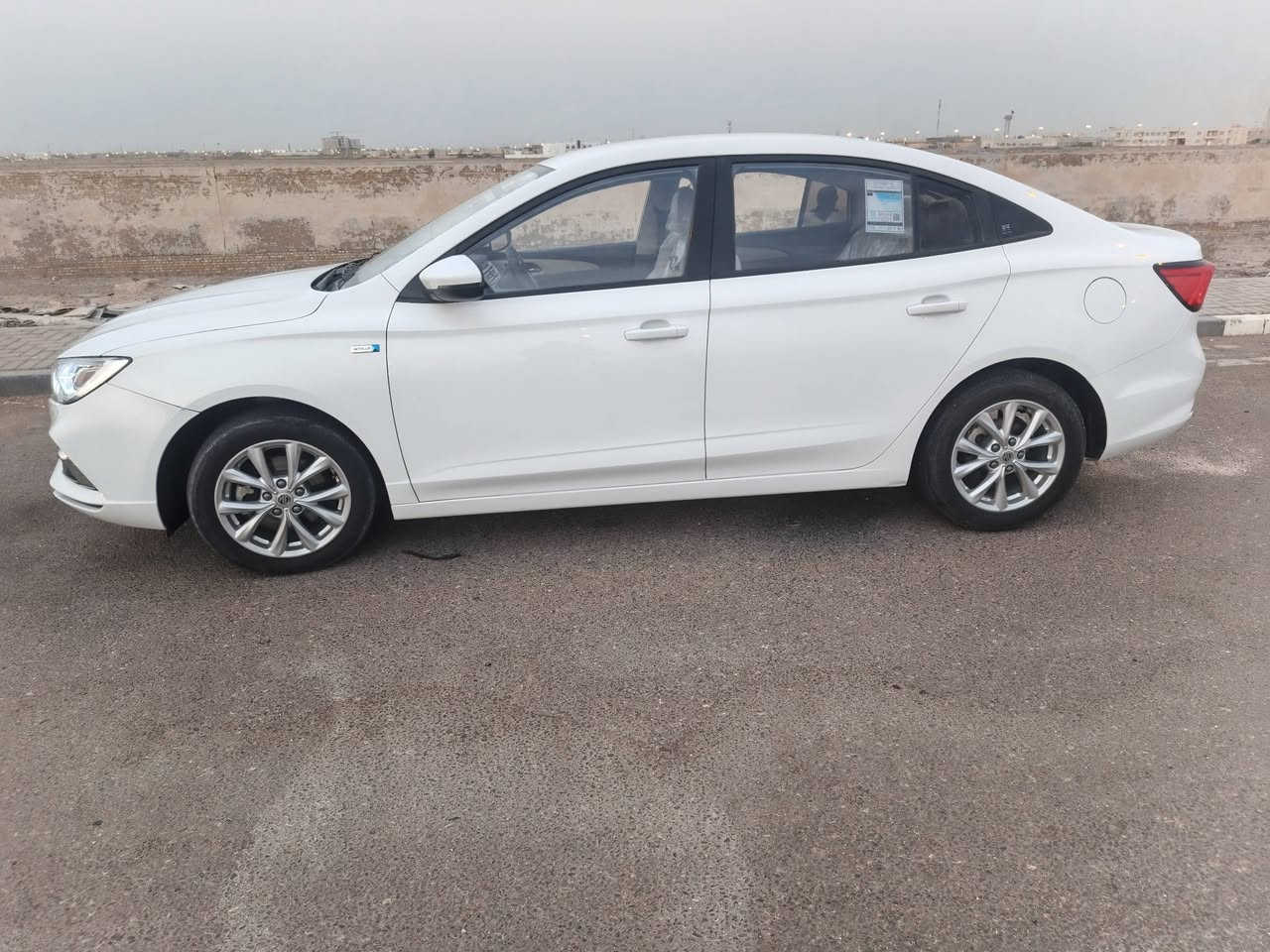 جأم جي فايف مديل 25 ماشيه 30 الف كفالة عامه تحويل أو وكاله بسم المشتري السعر 105 وبيه مجال ***********
