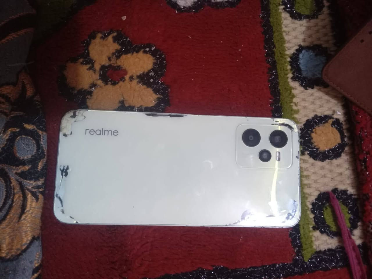 ريلمي c35 كلشي موضح بصوره اذكره 128 مراوس وبيع مكفول من العطل بيه شويه ثكل بلباور ممثر طبيعي


**إذا كنت صاحب هذا الإعلان وتريد حذفه لأي سبب، رجاءا أرسل رسالة إلى الدعم الفني**