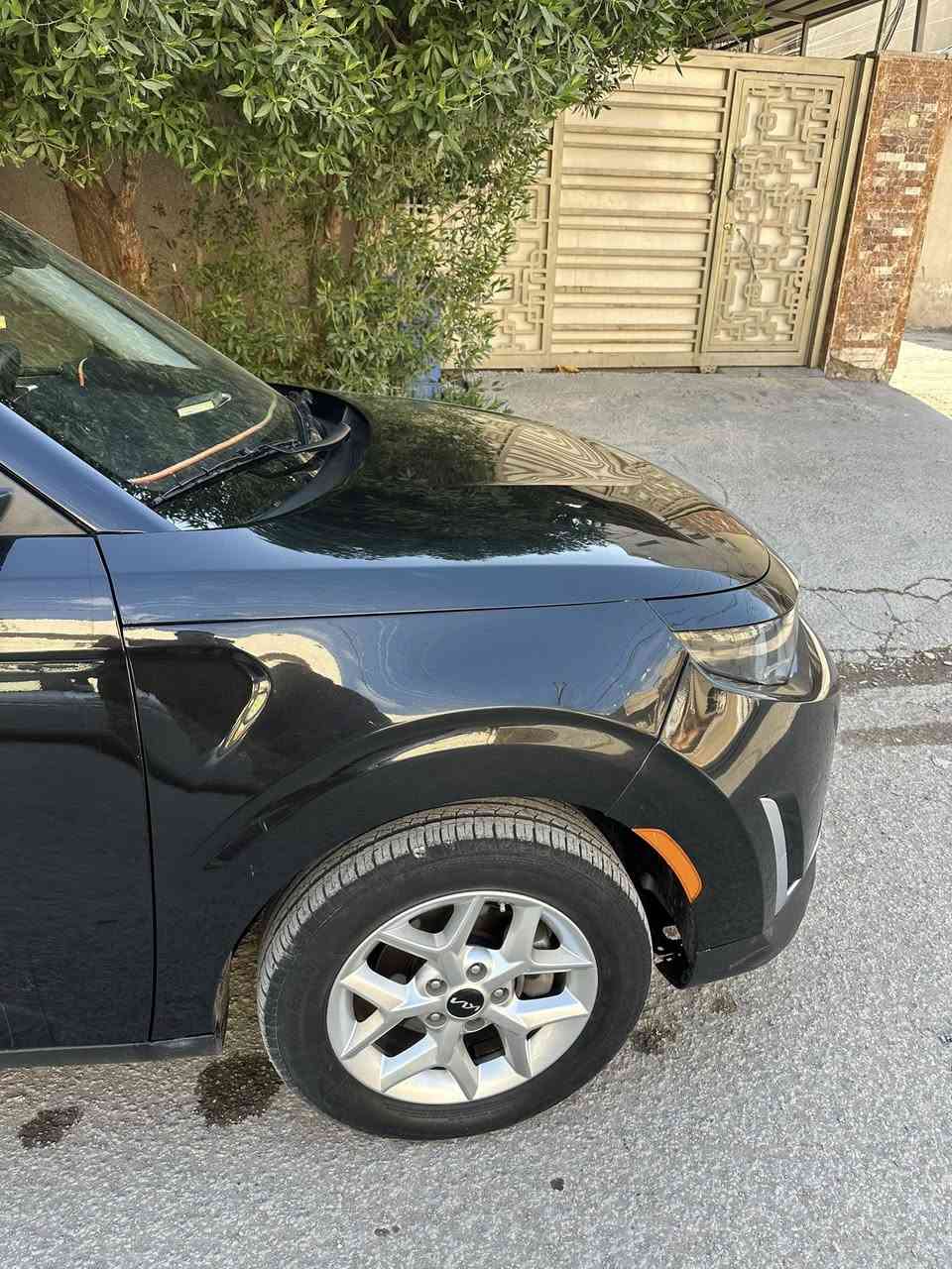 السلام عليكم كيا صول للبيع موديل 2023 حادث بنيد مبدل وجاملغات اماميه مصبوغه وباب السايق وباب عكس السايق بيها كلير رقم بغداد              
السعر 132 $ ورقه  
ماشيه 48 الف كيلو 
محرك 2000 دوش 
رادار خلفي وجانبي 
رادار امامي توقف ذاتي 
مانع تصادم 
قياده ذاتيه 
مثبت سرعه 
شاشة كار بلي 
كامره خلفيه دواره 
***********
