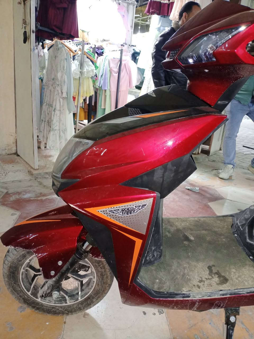 دراجه شحن مكفوله عل اخر حبايه للبيع صار 3 ايام من فاتحهه للبيع مستعجل عليهه مو شراي لا تتصل مكاني جلولاء السعر 650 قفل هذا رقم وبي واتساب ***********
