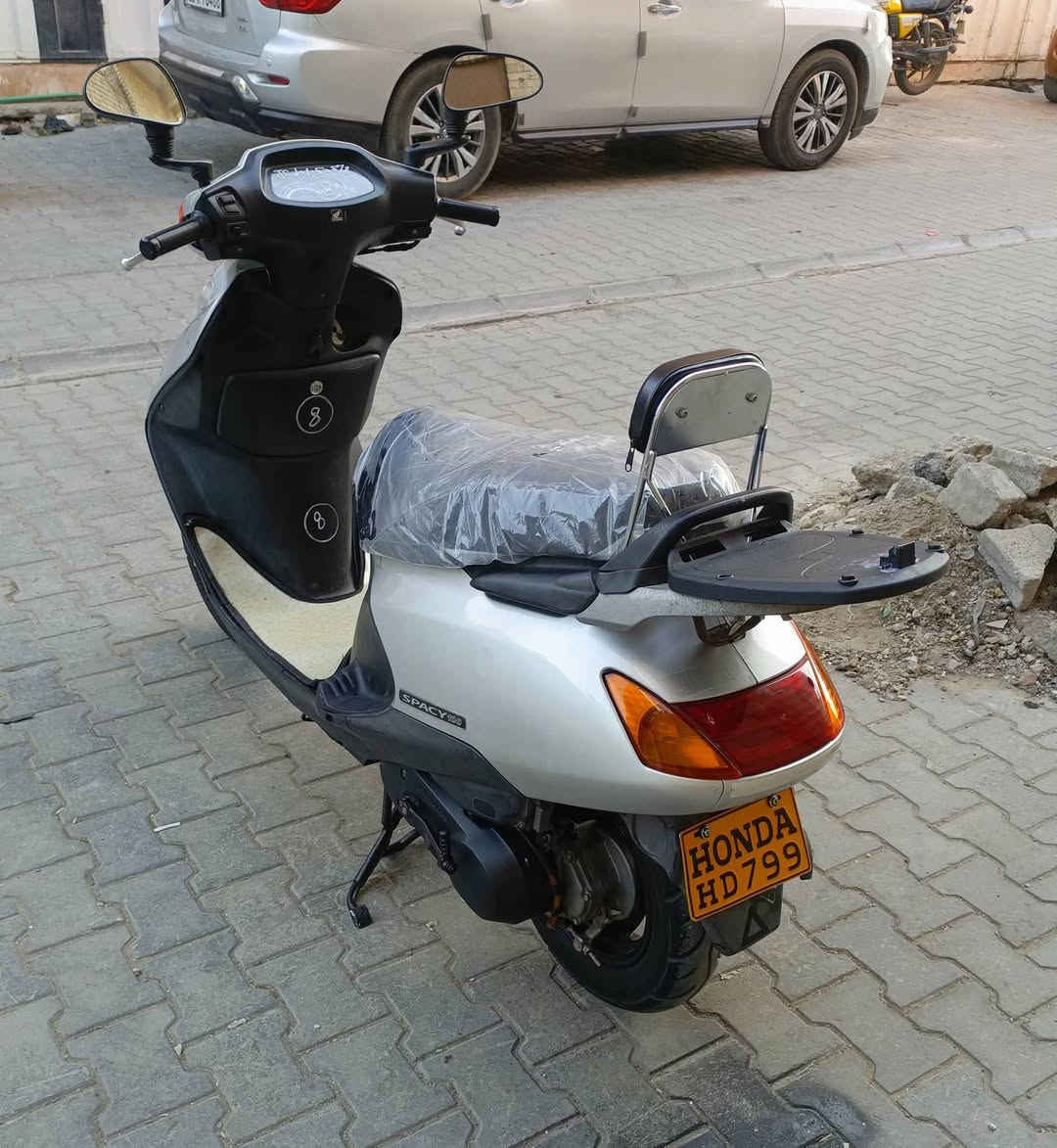 سلام عليكم للبيع سبيسي ياباني رمبه صالها سبوع طالعه من رمبه مكفوله كفاله عامه 
شراي يتصل و بخدمتك  

*********** 
مكان كوت الفلاحيه
