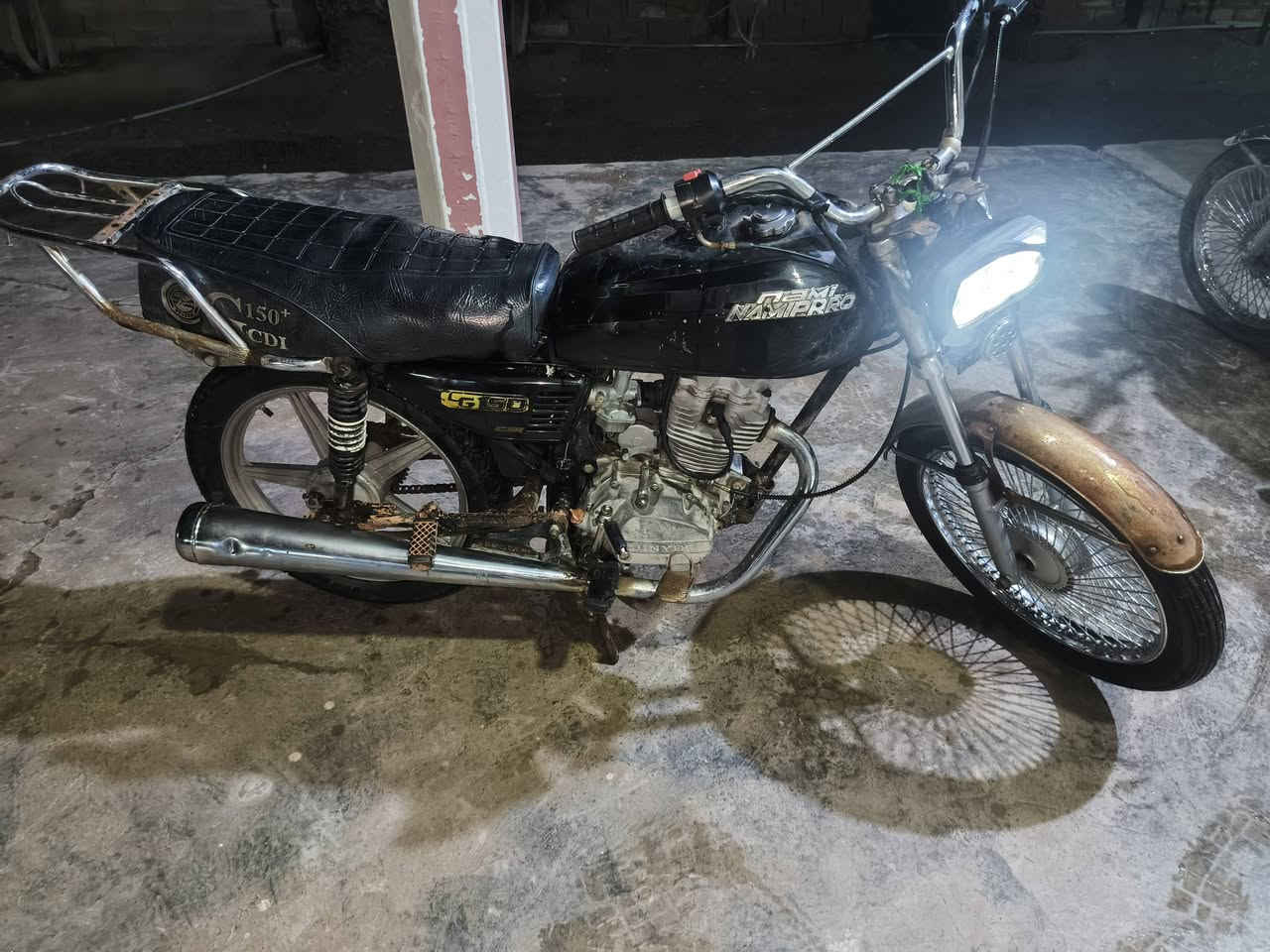 سلام عليكم دراجة للبيع تايرات. امامي وخلفي جديد ✅
كهربائيات شغالة سلف شغال ضفيره.✅ جديد السعر 150 وبيه مجال قليل . اتصل وتدلل. *********** مكاني ديالى شهربان
