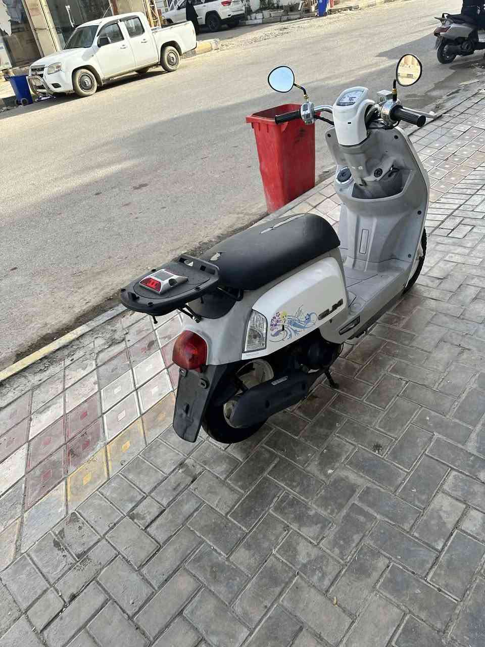 السلام عليكم ماكس بوليس كابريتر رمبة كفاله عامة ما مفتوحة كفر اصلي كابريتر تجاري فقط الباقي كلة اصلي باقي التفاصيل خاص او الاتصال عل الرقم ***********
