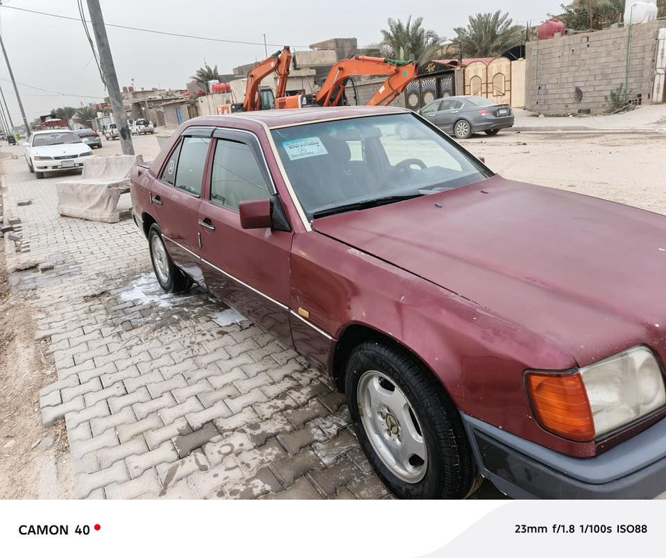 سيارة مارسيدي للبيع 
موديل 93
مكينة بلادي 4سلندر
رقم الموبايل 
***********
