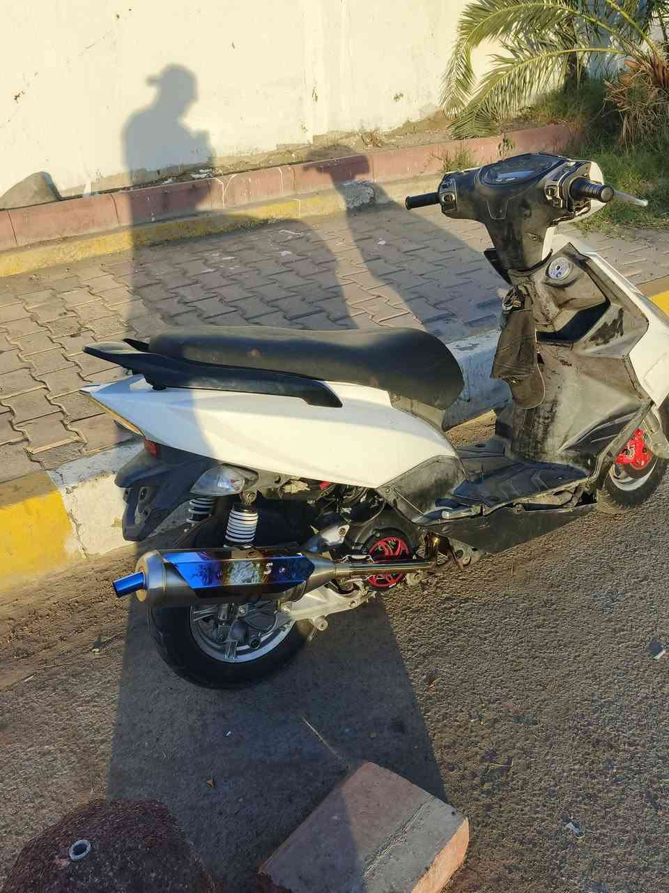 سلام عليكم جيتي ار للبيع كفاله عامه
مكينه بلاديه بل جيس كهربايات كلها شغاله ما نقصها اي شي بيها صالنصه رياضيه وصدر مامي رياضي رقم ***********بغداد
