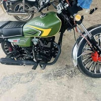 سولنك ٢٥ • ٢٠٠ • ماشي ٢٠٠٠