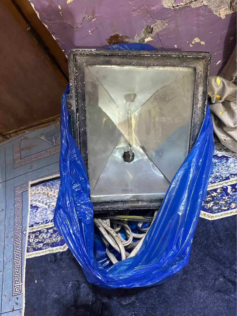 جك مال سياره ما مستخدم جديد بس متروك ب20
مكينه خياطه عاطله ب10 
كشاف ضوه عاطل الكلوب الداخل مالته ب20
طابعة جديده ما مستخدمه ماعرف شنو عطلها ب30  
كونيه وايرات بي20 للاستفسار اكثر راسلني خاص الاسعار قفل مانزل ايشي منهن الشطره, ذي قار


**إذا كنت صاحب هذا الإعلان وتريد حذفه لأي سبب، رجاءا أرسل رسالة إلى الدعم الفني**