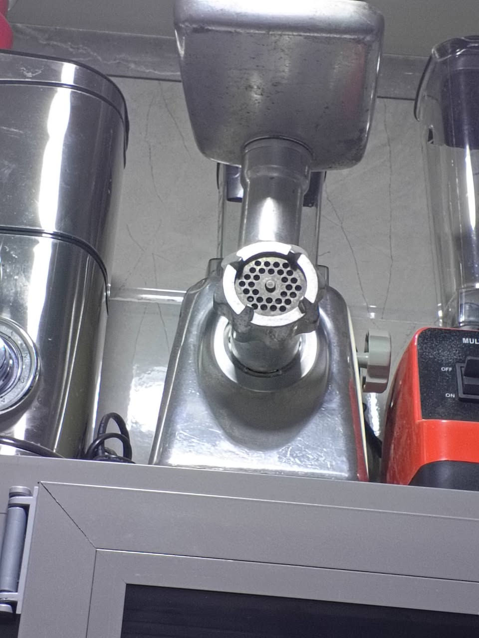 السلام عليكم طباخ للبيع اربع عيون +فرن نوعيه نوال مستخدم اسبوع السعر ٣٥٠ وبينوا مجال.
مكينه حاج لحم للبيع السعر ٤٥. وبيها مجال الاتصال عل الرقم***********
