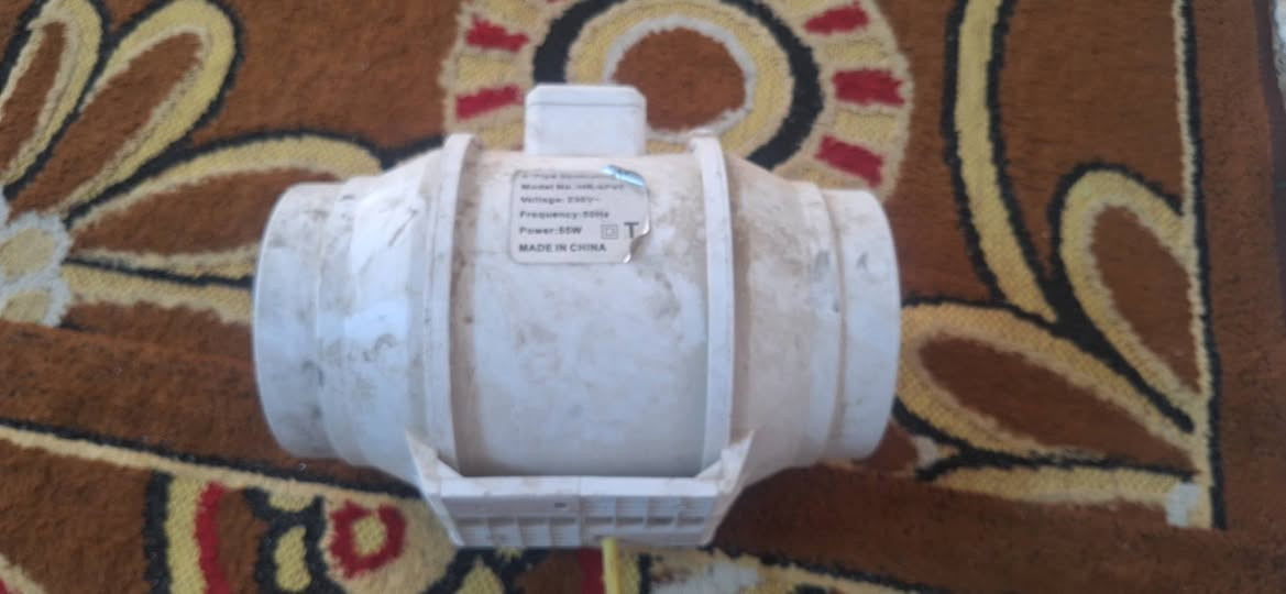 ساحبة مطبخ صاروخية استخدام قليل ع الشغل سعر ٣٥ الف اتصال ***********
