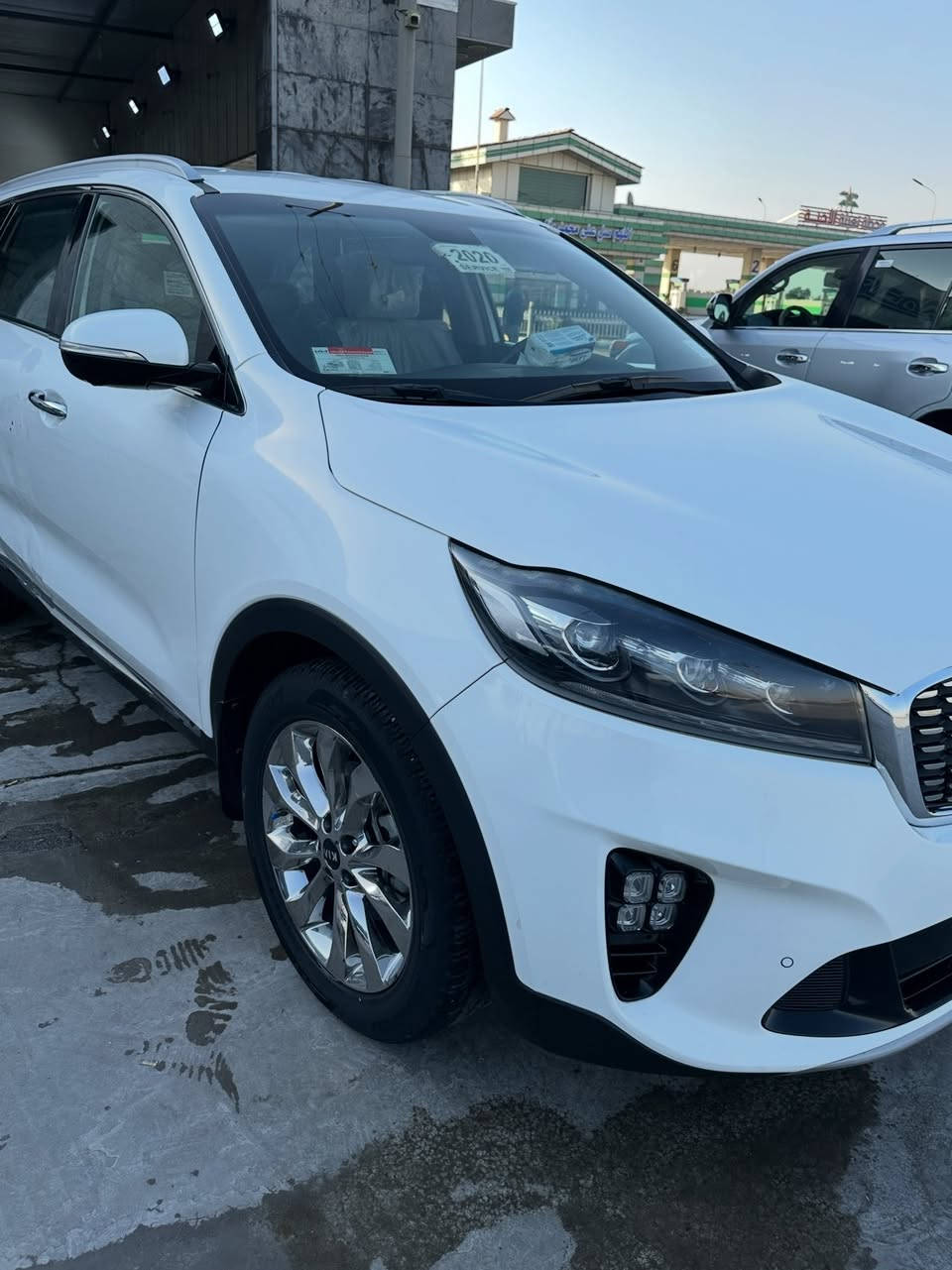 سورنتو20 خليجي 6سلندر 7راكب مكينه كير كفاله ماشيه 79الف حقيقي السياره كفاله ما عده الباب بيهه بارد مو حلو موضح بل الصوره السعر. 245$. وبيهه مجال مكان واسط الصويره للستفسار *********** وتساب او اتصل
