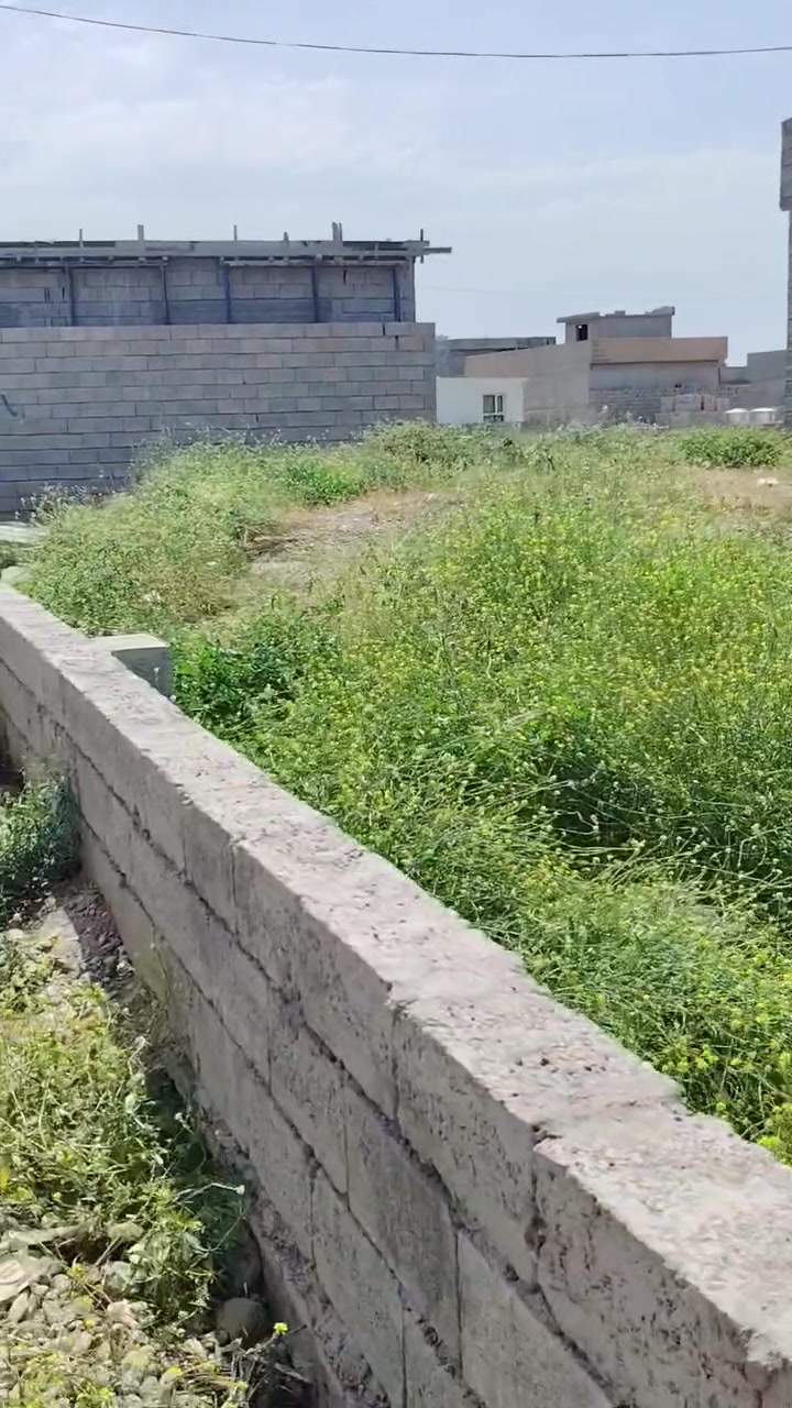 السلام عليكم.اساس للبيع.
الموقع/خلف الخضر
المساحه/٢٧٣
السعر/١٦ مليون وبيها مجال.
للاتصال/ ***********
