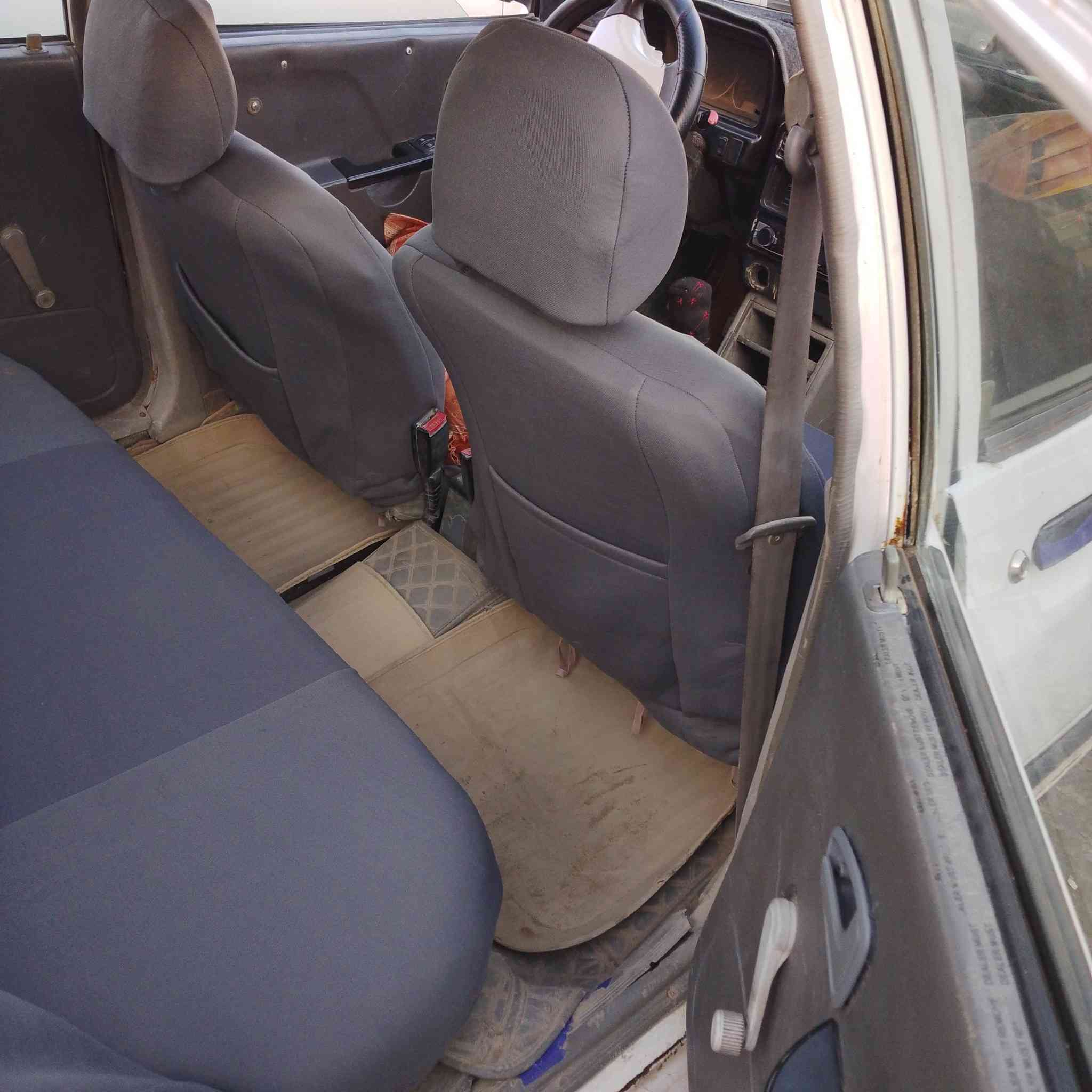 السلام عليكم سايبه للبيع موديل 11 سنويه 26شهر الخامس تنتهي راعيه موجود إذا تريد ثاني يداور  السعر 28  مطلوبه خمسين ألف غرامه المكان بابل شارع ميه رقم الهاتف كير ومحرك جديد كهربائيات كله شغاله تبريد تدفىه شغاله رقم الهاتف ***********
