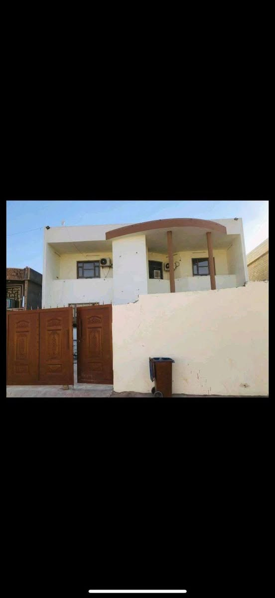 دار للبيع مكون من طابقين
الطابق الاول غرفة كبيرة مع حمام
وصاله ومطبخ وهول واستقبال
الطابق الثاني مكون من 4 غرف نوم وكل غرفة سويت بيها
المكان صلاح الدين بيجي قرب جامع الفتاح
للاستفسار الاتصال على الرقم
***********
***********
