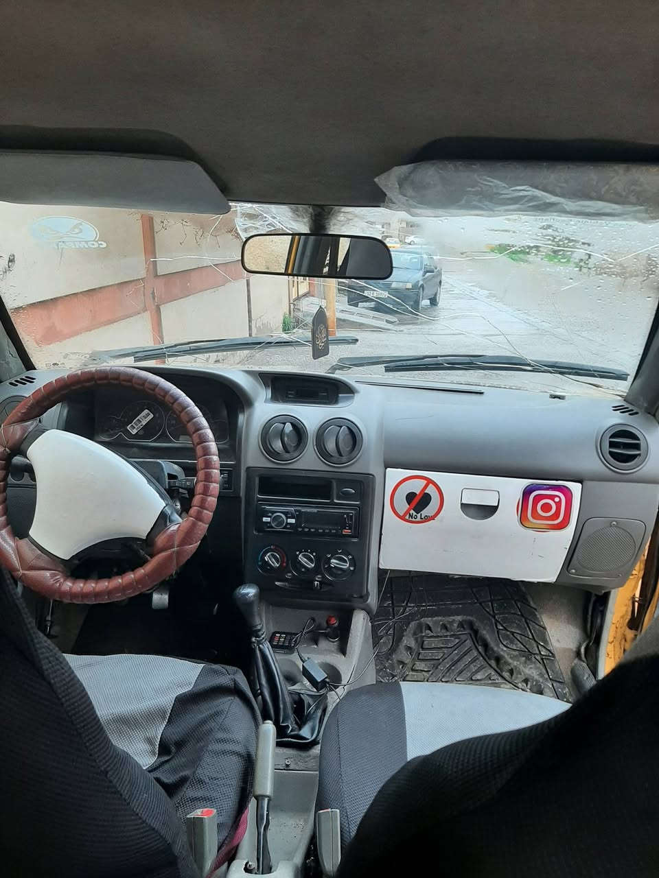 بيع مستعجل سايبا موديل 11للبيع صحابهاموجود تريدوكالةتريدتحويل هيئة 75غرامات 50 عل مشتري سنويه لل2027الكهربائيات كلهاشغاله السعر 17بيها مجال بصيط الماشراي لايراسل ***********
