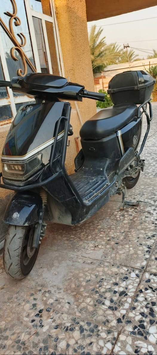 دراجة شحن 7 بطاريات 40 كم متر تمشيك بريك دسك امامي خلفي نضيفة من ماركة الصقر بيهة بس البطاريات ما بيعة اي خلل ثاني دبل سويج و بصمة تشغيل عن بعد السعر 350 بيهة مجال للتواصل *********** بي واتساب
