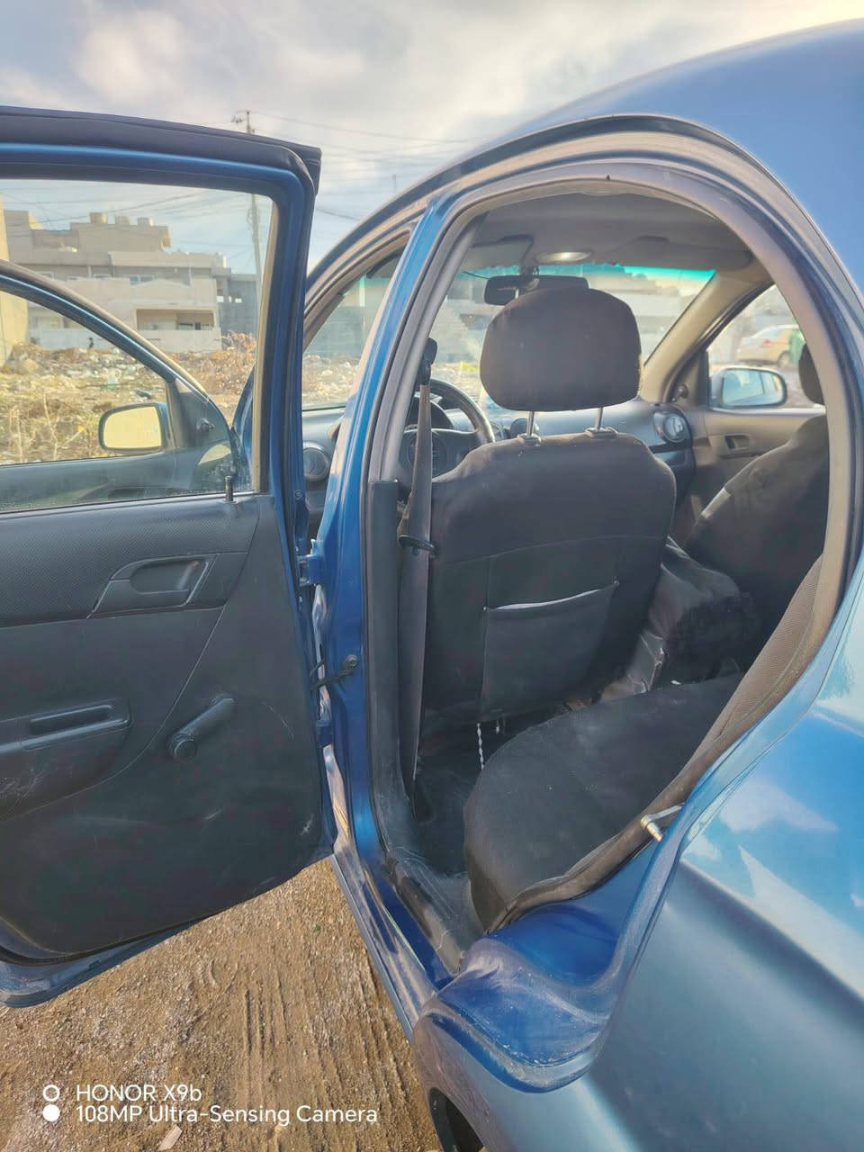 سلام عليكم اڤيو موديل 2008 سنوية جديدة  رقم جديد هزة جديد تواصل عرقم***********
