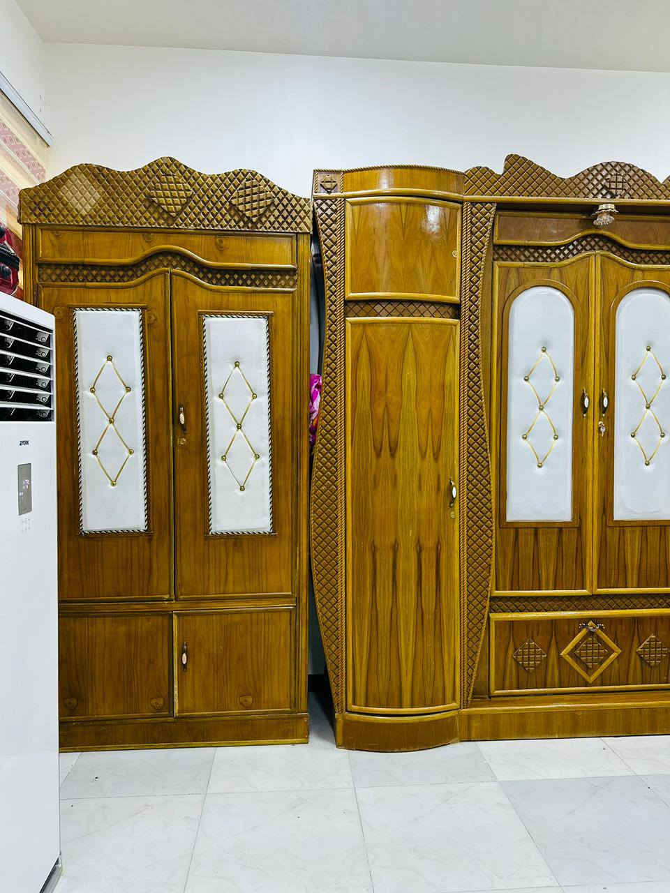 السلام عليكم غرفه نوم تسكام سعره 1400الف قفل قفل صايره عليه ب مليونين *********** مكاني الاسكان
