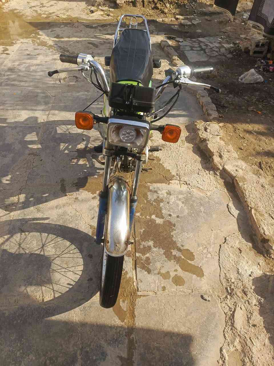 375   2014  ***********   ***********  وراق
