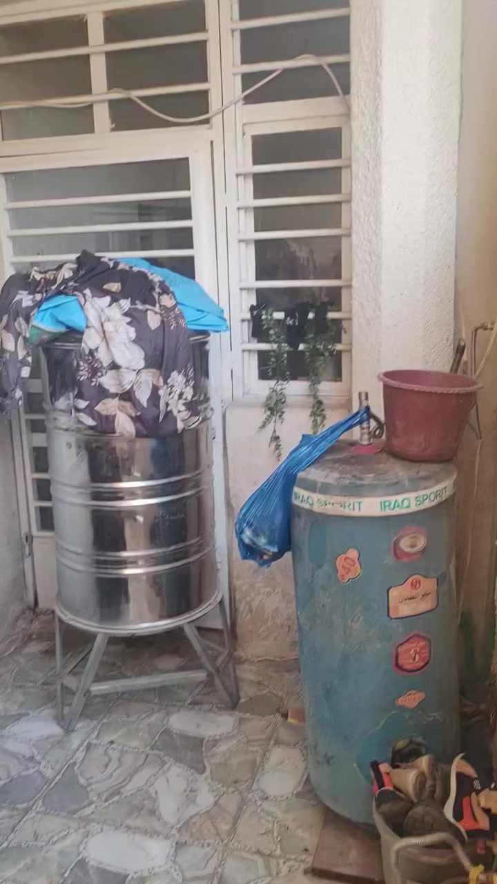 دار زراعي قرار ١٧ مساحه ٨٨ متر للبيع شهداء البياع خلف مدرسة الصقور مقابيل شاخه ٦ متوفر ماء ومجاري وكهرباء
للتواصل الاتصال على الرقم *********** السعر ٥٥ 
#دار_للبيع #زراعي #مشتمل_للبيع
