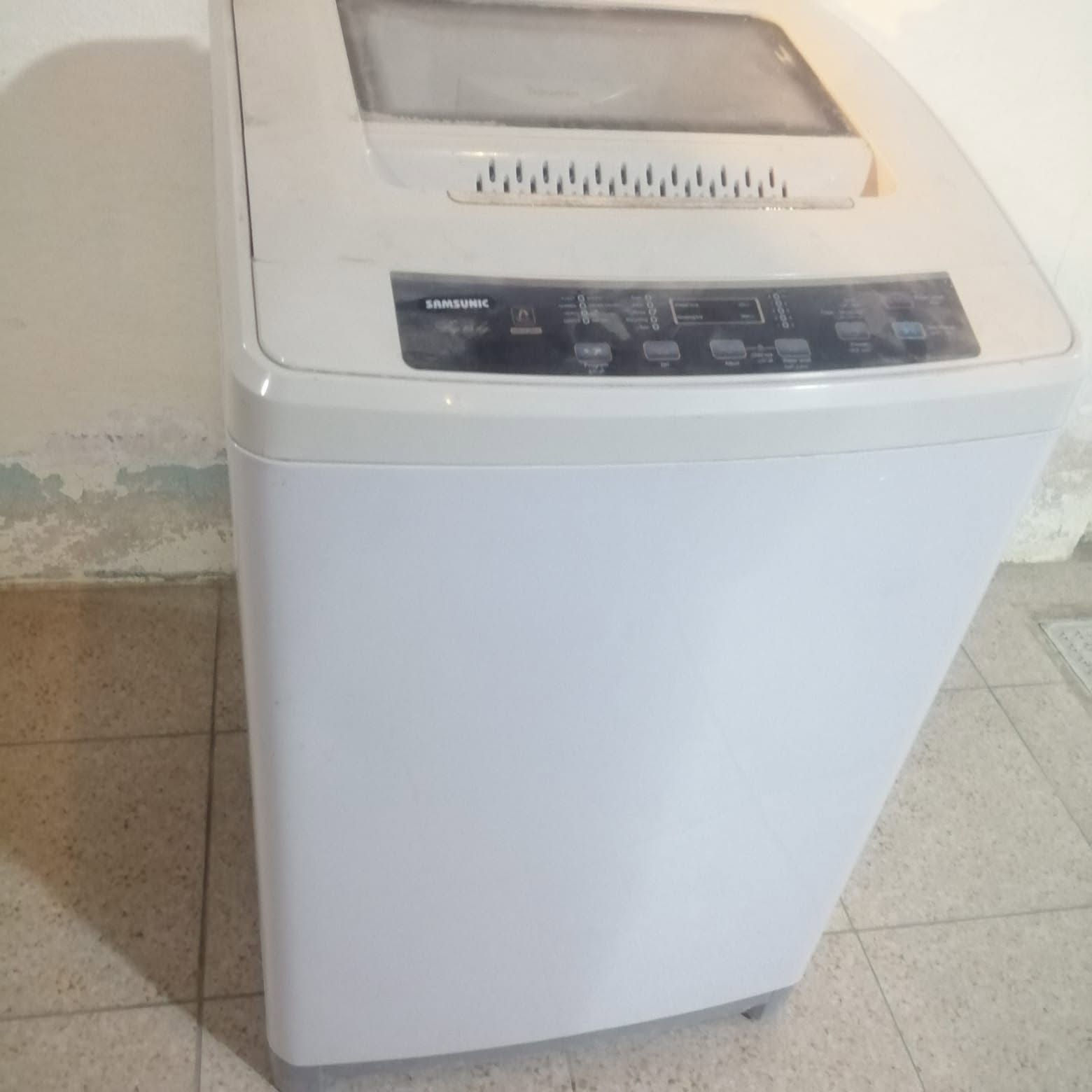 للبيع  المبرده ٦٠ والغساله ٢٠٠ والتخم  ٢٠٠ ومجمده ١٧٥


**إذا كنت صاحب هذا الإعلان وتريد حذفه لأي سبب، رجاءا أرسل رسالة إلى الدعم الفني**