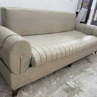 قطّعه تركيه مخزن وسرير لبيع سعره ١٧٥ أكو توصيل  07752888377