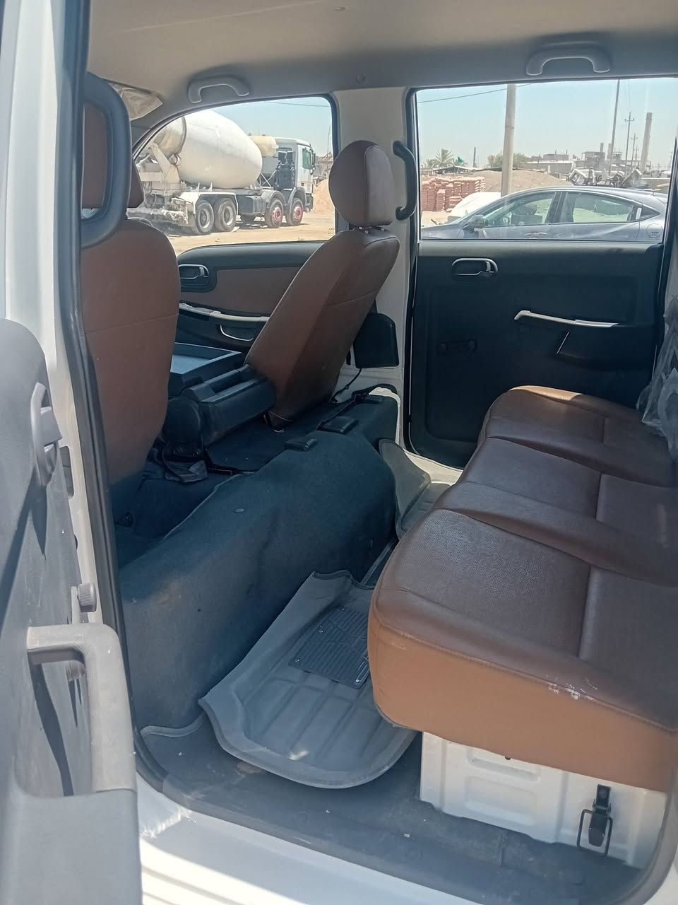 سياره للبيع موديل ٢٠٢٥ بسم راعيها مداور ثاني اليوم ١٧٠ وبيها مجال لاستفسار الاتصال عل الرقم ***********
