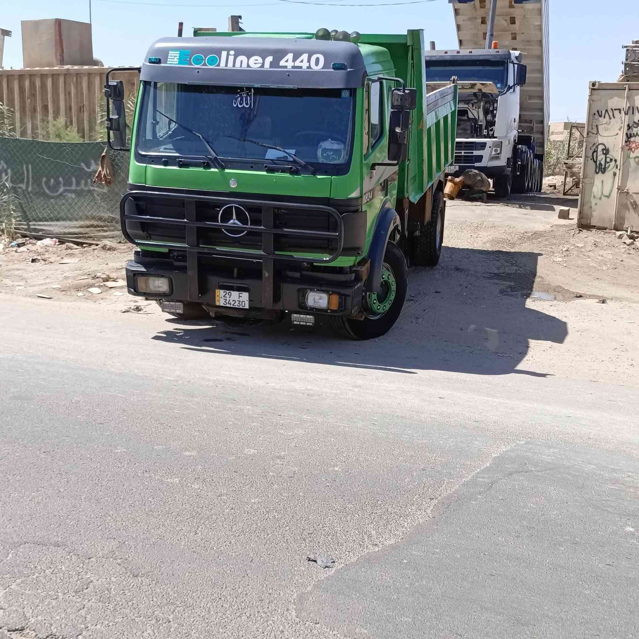 السلام عليكم كرواتي موديل 91 قلاب رقم واسط انكليزي مكينة 8 محسن حجم 28 مجفتة جديد سايس 10 كير ستة وشلعة اكسن جي اف تخم تاير جديد شاصي عدل  ت/***********
